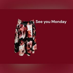 SEE YOU MONDAY LOS ANGELES FLORAL PULL ON SKIRT SIZE MEDIUM GENTLY WORN